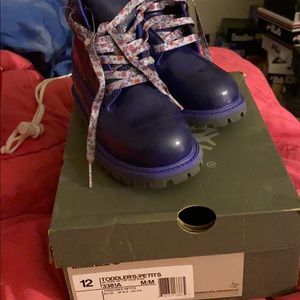 Timberlands girl boots